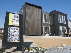 調整区域に建つメンテナンス性の高いモダン住宅」オープンハウス二日目1