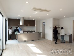 オープンハウス:『土間空間にこだわった家』一日目2