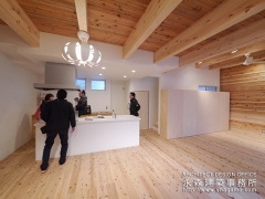 オープンハウス:『杉の壁を活かしたナチュラルモダンな家』一日目3