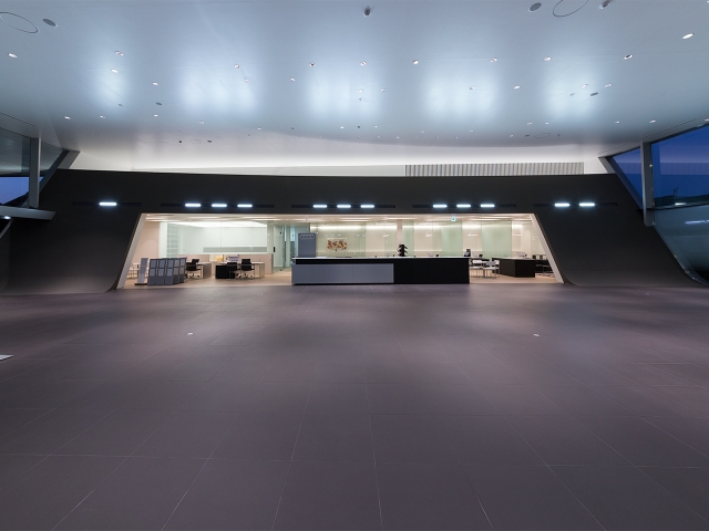 『Audi神戸西』ショールームのカウンター!