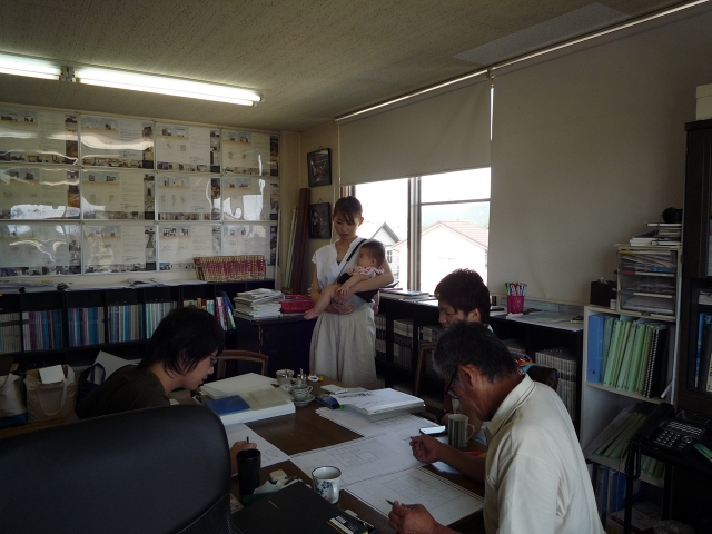 建具打ち合わせ中!