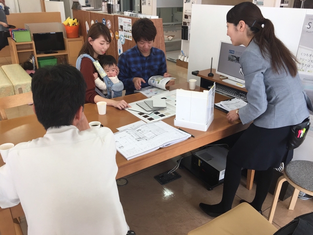 ショールームにて設備の最終確認!