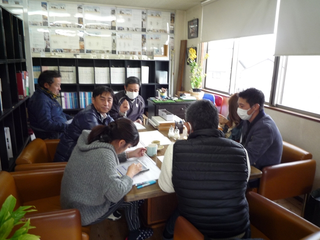 建具打ち合わせ中!