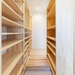 玄関横のシューズクローク2